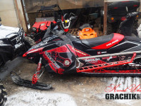 grachikoff-club-na-ural-mart-01.jpg