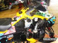 grachikoff-club-na-ural-mart-02.jpg